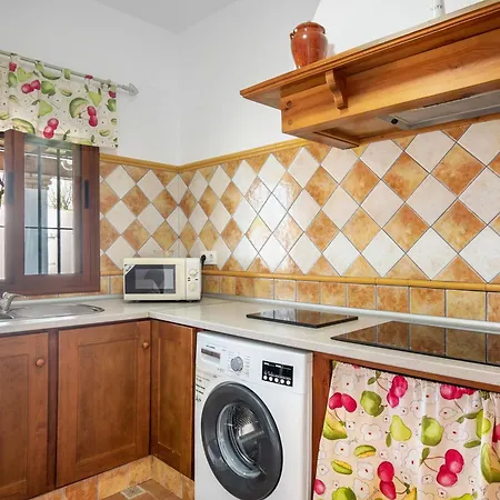 Casa Ale Holiday home