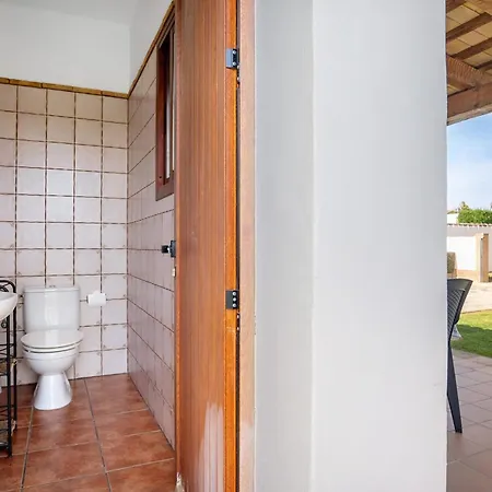 בית כפרי Casa Ale קדיז
